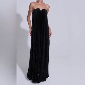 L’IDEE Woman Black Tie Gown - NOIR - Strapless - Pleated